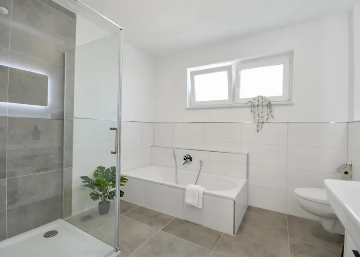 At Weinmeister - Stilvoll In Der City Daire *